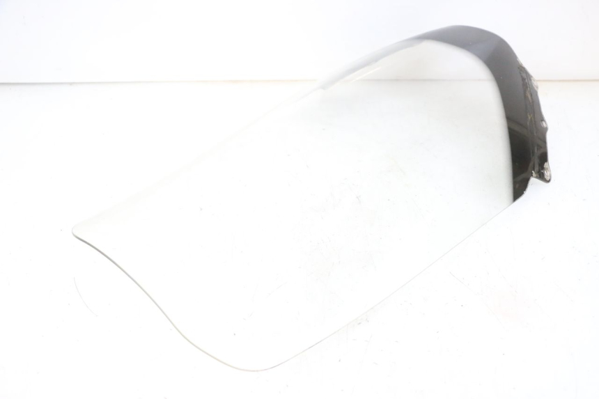 photo de SZYBA PRZEDNIA SUZUKI BURGMAN 125 (2015 - 2017) - Oznaczenia i referencje