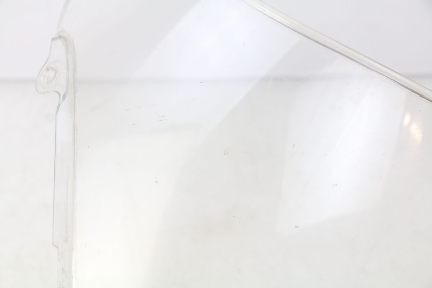 photo de SZYBA PRZEDNIA SUZUKI SV S 650 (1999 - 2002) - Inny kąt widzenia