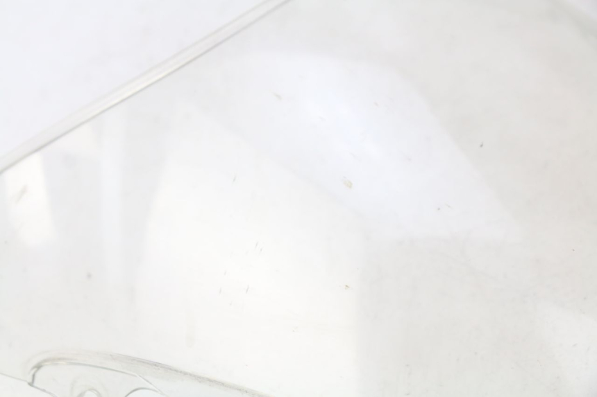 photo de SZYBA PRZEDNIA SUZUKI SV S 650 (1999 - 2002) - Stan powierzchni