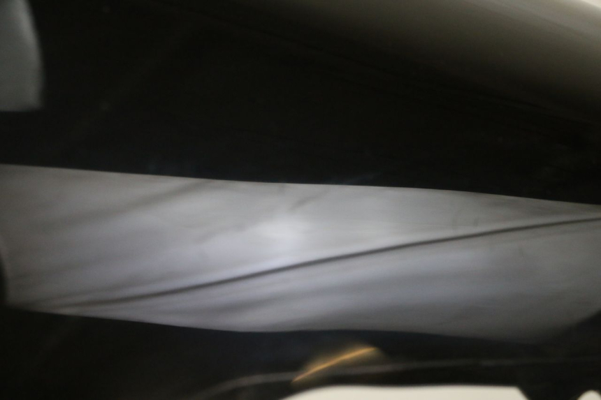 photo de SZYBA PRZEDNIA SUZUKI SV S 650 (2003 - 2009) - Inny kąt widzenia