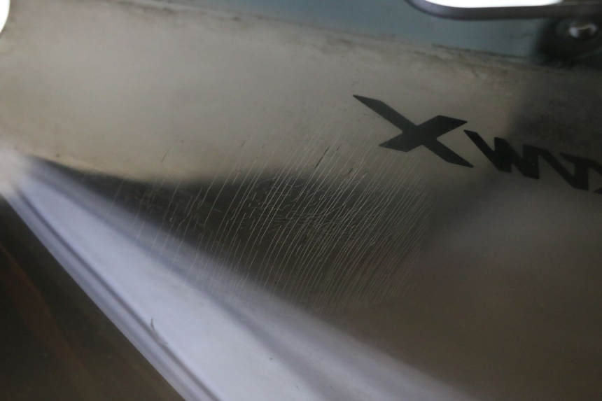 photo de SZYBA PRZEDNIA YAMAHA X-MAX XMAX 125 (2010 - 2013) - Zoom stanu zużycia