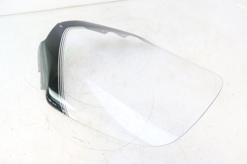photo de SZYBA PRZEDNIA YAMAHA X-MAX XMAX 125 (2010 - 2013) - Oznaczenia i referencje