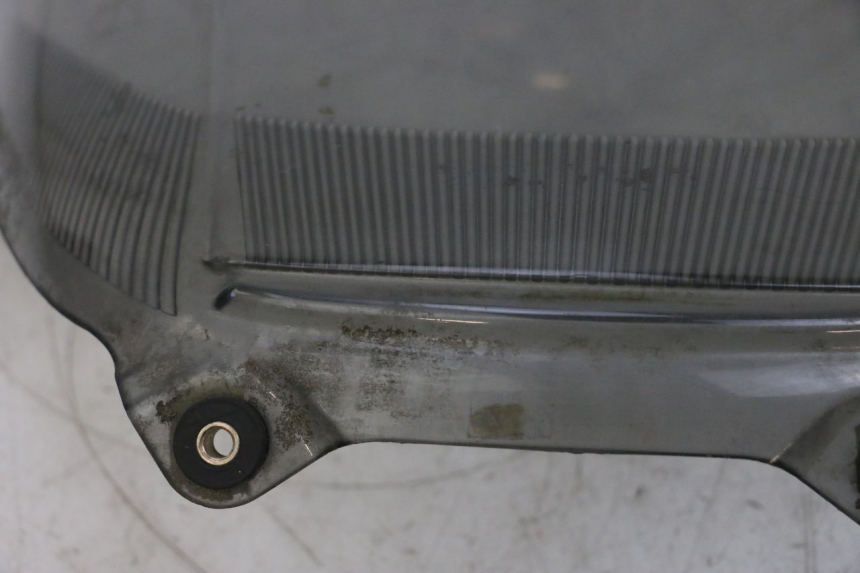 photo de SZYBA PRZEDNIA PIAGGIO X8 125 (2004 - 2007) - Widok produktu