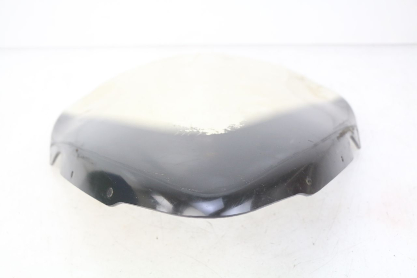 photo de SZYBA PRZEDNIA YAMAHA XP T-MAX TMAX ABS 500 (2004 - 2007) - Zoom stanu zużycia