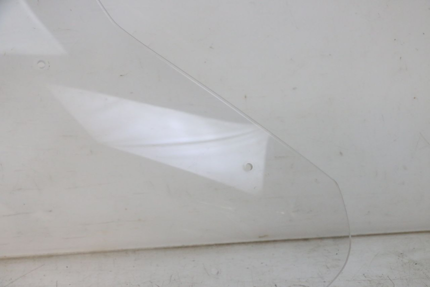 photo de SZYBA PRZEDNIA YAMAHA TRACER 7 700 (2020 - 2024) - Stan powierzchni