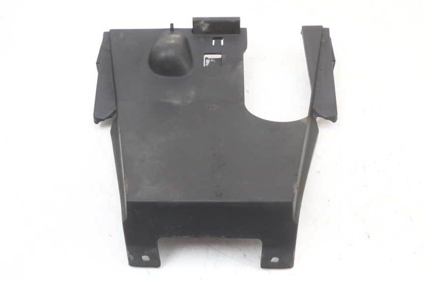 photo de PRZEJŚCIE TYLNEGO KOŁA KYMCO AGILITY CARRY 50 (2011 - 2020) - Zbliżenie techniczne