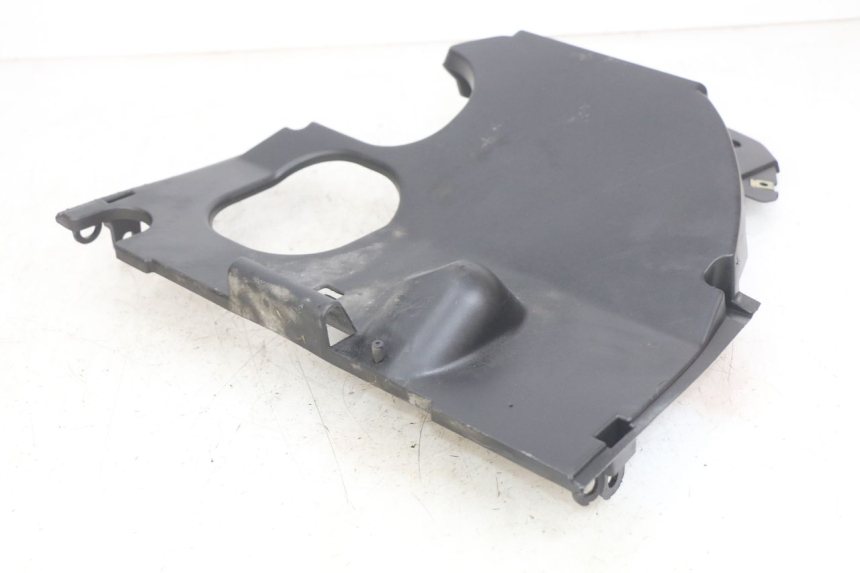 photo de PRZEJŚCIE TYLNEGO KOŁA KYMCO AGILITY NAKED RENOUVO 2T 50 (2011 - 2018) - Widok główny