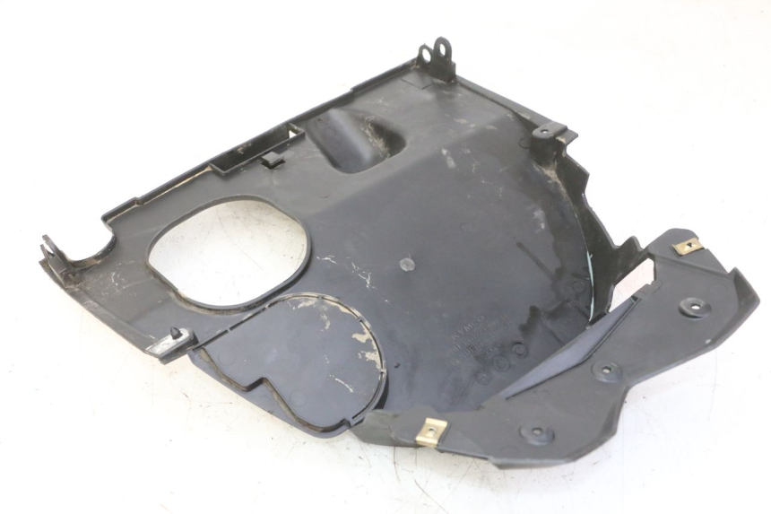 photo de PRZEJŚCIE TYLNEGO KOŁA KYMCO AGILITY NAKED RENOUVO 2T 50 (2011 - 2018) - Zoom stanu zużycia