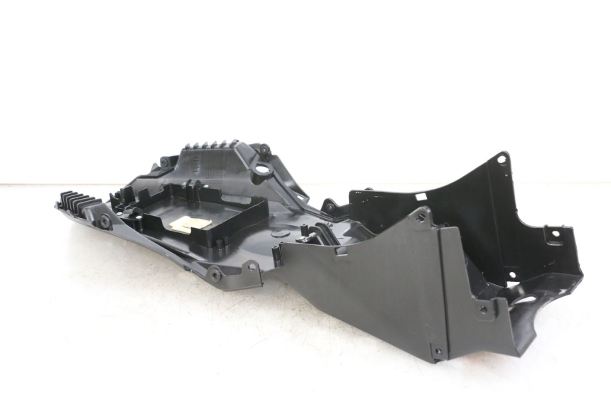 photo de PRZELOT TYLNEGO KOŁA EBROH BRAVO GLE 1 (2020 - 2024) - Zbliżenie techniczne