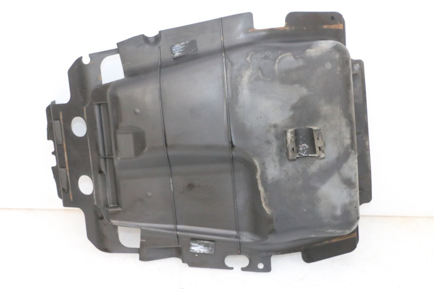 photo de PRZELOT TYLNEGO KOŁA SUZUKI BURGMAN 650 (2013 - 2020) - Szczegół części