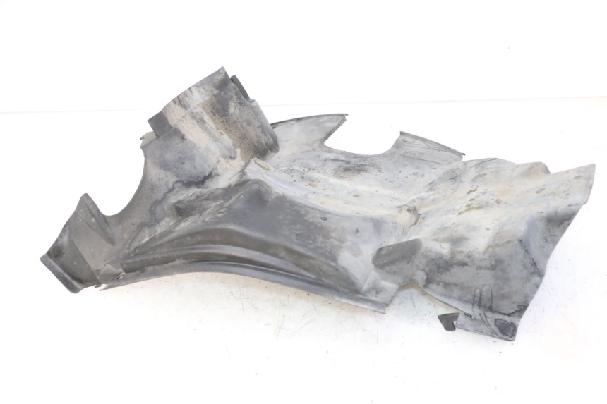 photo de PRZEJŚCIE TYLNEGO KOŁA YAMAHA BW'S 100 (1999 - 2002) - Zbliżenie techniczne