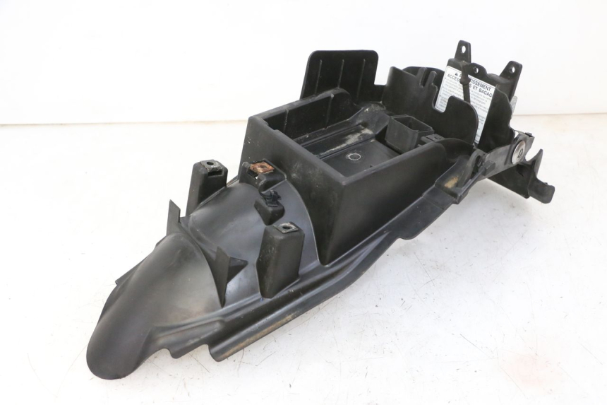 photo de PRZEJŚCIE TYLNEGO KOŁA HONDA CBF 125 (2009 - 2015) - Szczegół części