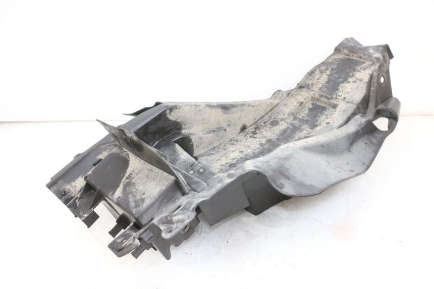 photo de PRZELOT TYLNEGO KOŁA SUZUKI DL V STROM 1000 (2002 - 2007) - Zbliżenie techniczne