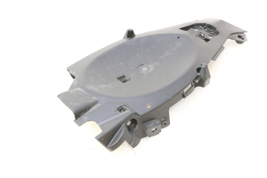 photo de PRZEJŚCIE TYLNEGO KOŁA KAWASAKI ER-6 ER6 F ABS 650 (2012 - 2016) - Zbliżenie techniczne