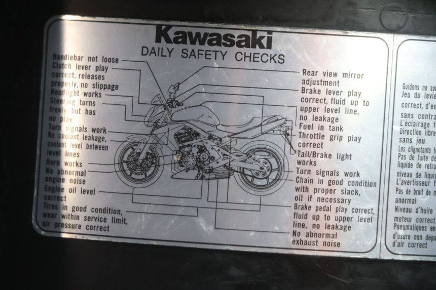 photo de PRZEJŚCIE KOŁA TYLNEGO KAWASAKI ER-6 ER6 N 650 (2005 - 2009) - Widok ogólny