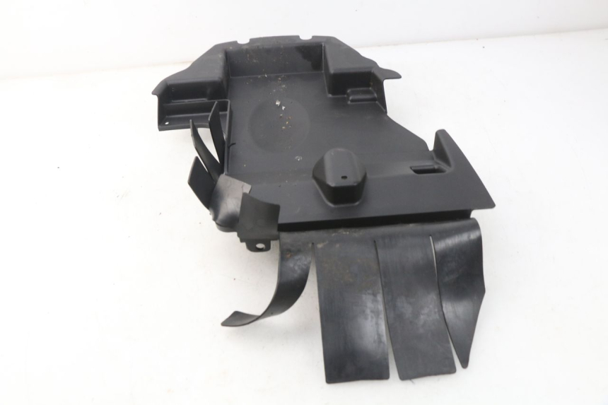 photo de PRZEJŚCIE TYLNEGO KOŁA SYM FIDDLE 3 III 50 (2014 - 2020) - Szczegół części