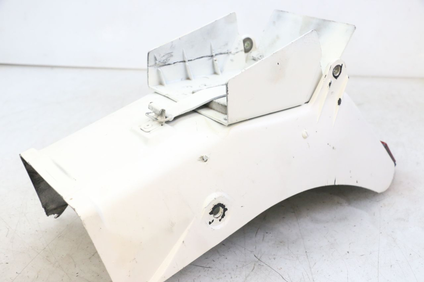 photo de PRZEJŚCIE TYLNEGO KOŁA YAMAHA FJ 36Y 1100 (1984 - 1985) - Zbliżenie techniczne