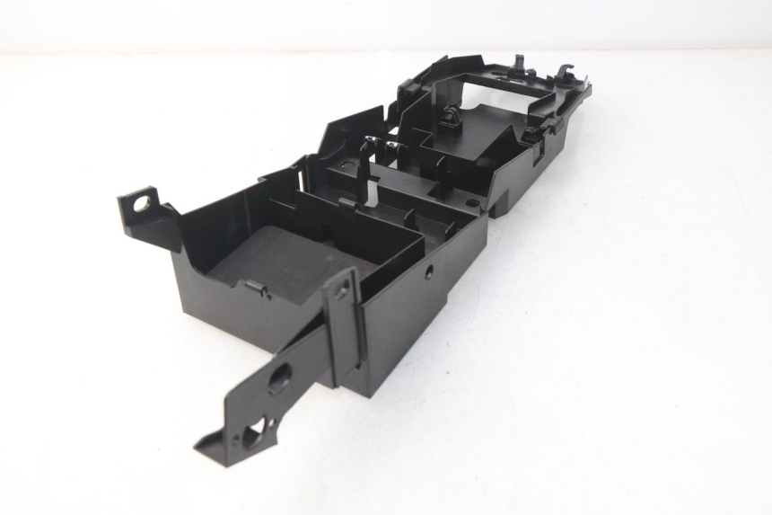 photo de PRZEJŚCIE KOŁA TYLNEGO YAMAHA FZ8 800 (2010 - 2016) - Zbliżenie techniczne