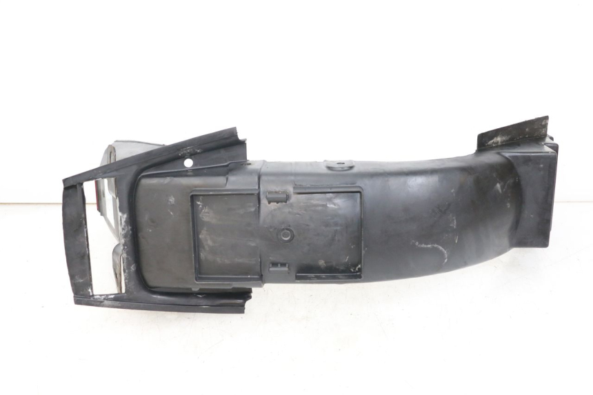 photo de PRZEJŚCIE TYLNEGO KOŁA HYOSUNG GF 125 (2001 - 2005) - Inny kąt widzenia