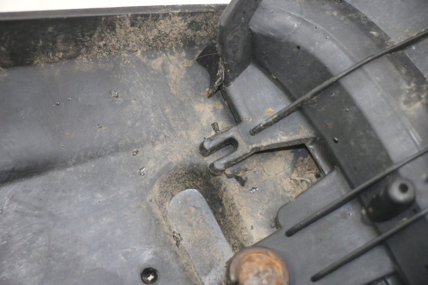 photo de PRZEJŚCIE TYLNEGO KOŁA PEUGEOT KISBEE 4T 50 (2010 - 2017) - Inny kąt widzenia