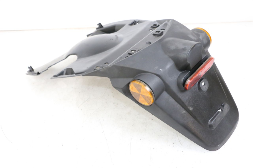 photo de PRZEJŚCIE TYLNEGO KOŁA PEUGEOT KISBEE 4T 50 (2010 - 2017) - Zbliżenie techniczne