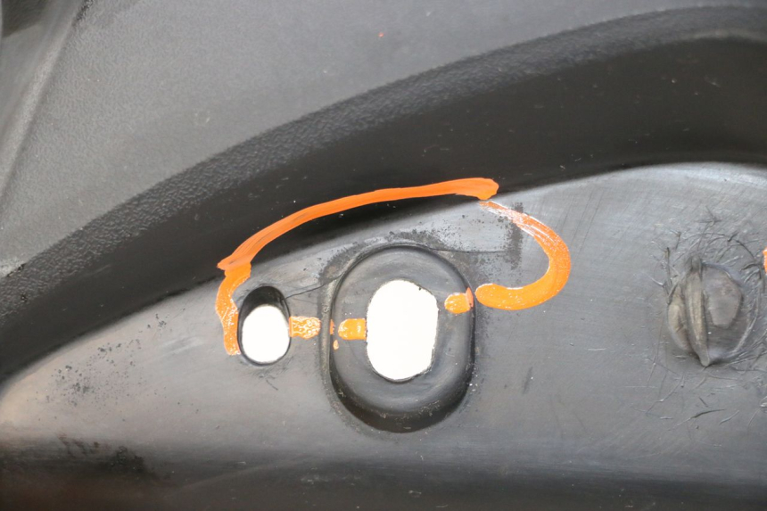 photo de PRZELOT TYLNEGO KOŁA PEUGEOT KISBEE 4T 50 (2018 - 2022) - Inny kąt widzenia