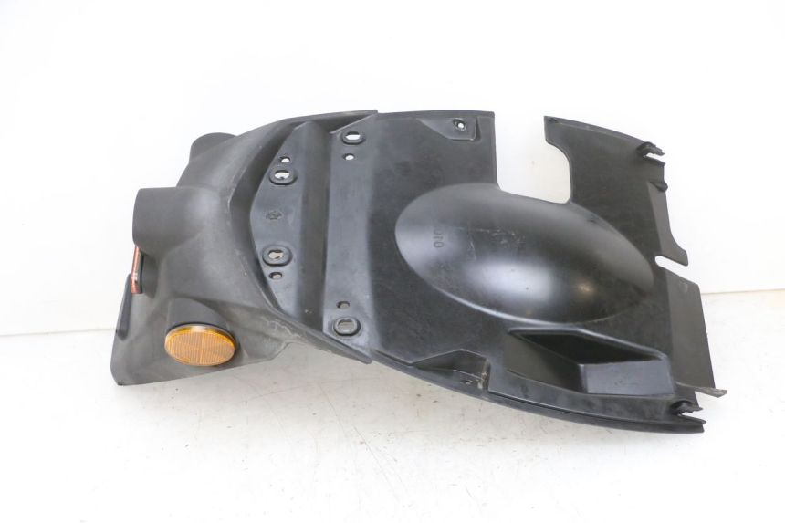 photo de PRZEJŚCIE TYLNEGO KOŁA PEUGEOT KISBEE 4T 50 (2010 - 2017) - Zbliżenie techniczne