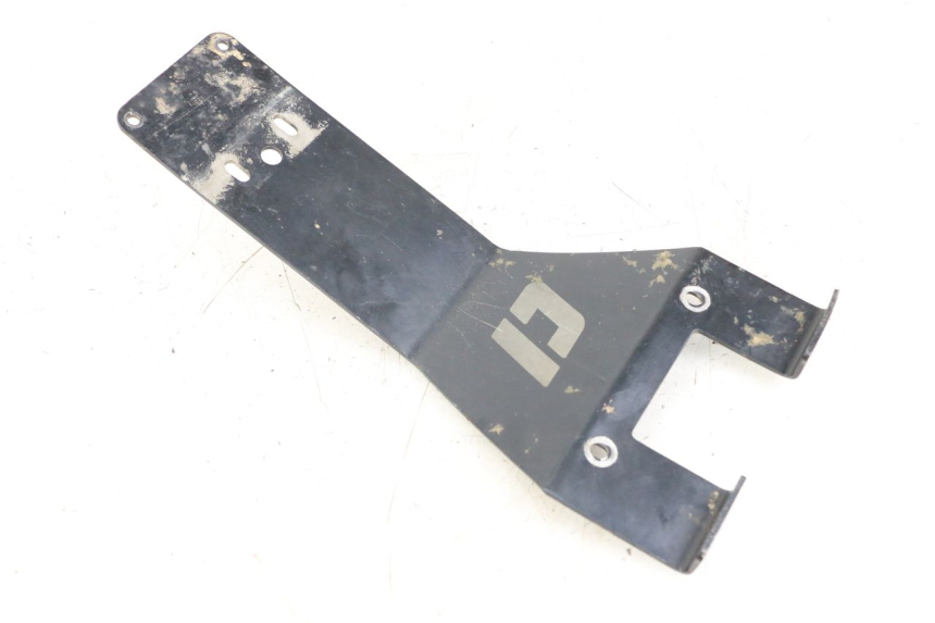 photo de PRZELOT TYLNEGO KOŁA RIEJU MRT 50 (2018 - 2021) - Inny kąt widzenia