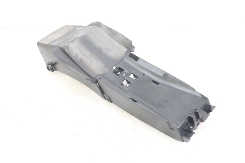 photo de PRZEJŚCIE TYLNEGO KOŁA YAMAHA MT-07 MT07 ABS 700 (2014 - 2017) - Zbliżenie techniczne