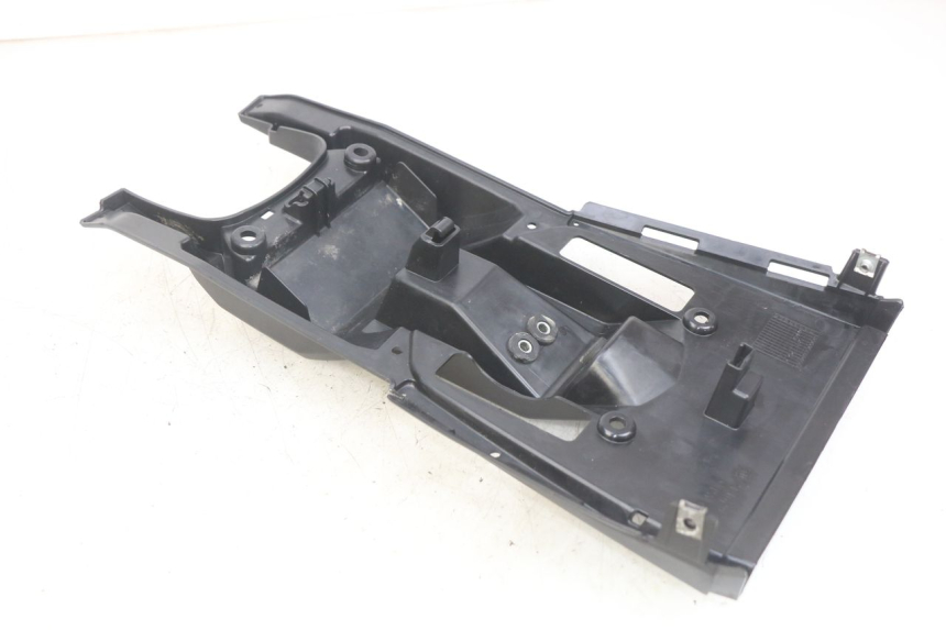 photo de PRZELOT TYLNEGO KOŁA YAMAHA MT ABS 125 (2014 - 2018) - Szczegół części