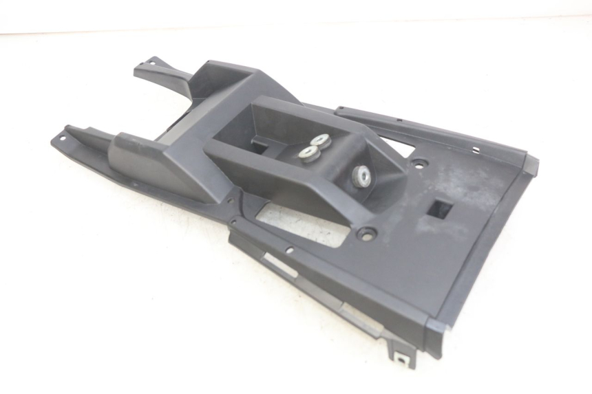 photo de PRZELOT TYLNEGO KOŁA YAMAHA MT ABS 125 (2014 - 2018) - Zbliżenie techniczne