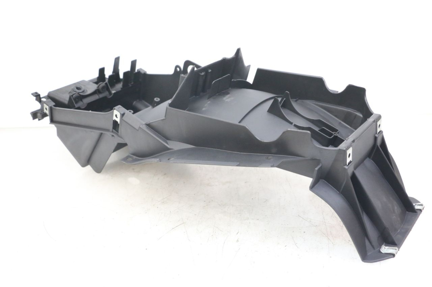 photo de PRZEJŚCIE TYLNEGO KOŁA MOTO GUZZI NORGE 8V GT 1200 (2011 - 2016) - Widok główny