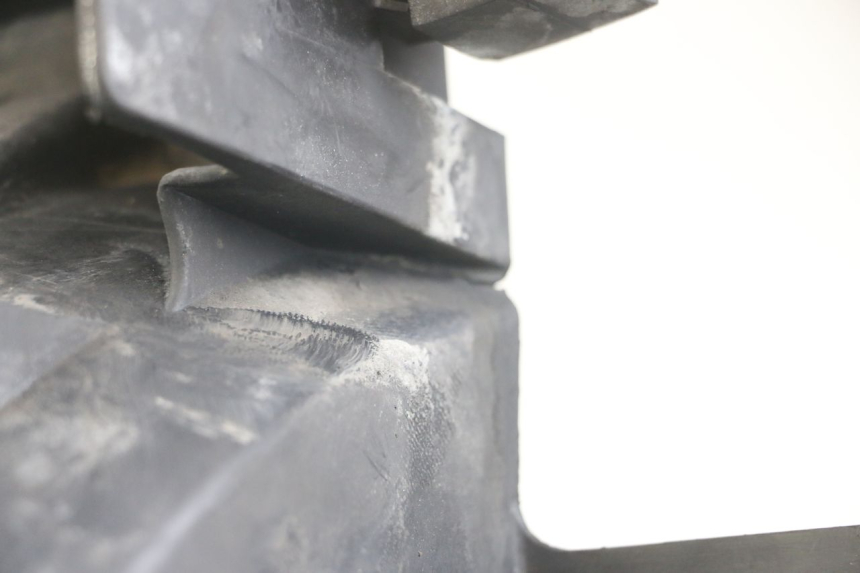 photo de PRZEJŚCIE KOŁA TYLNEGO HONDA NTV DEAUVILLE 650 (1998 - 2001) - Szczegół części