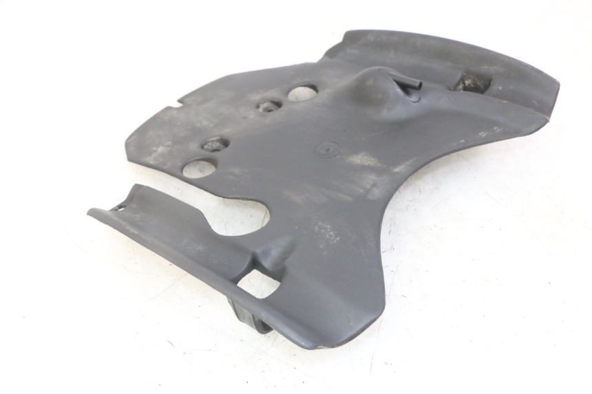 photo de PRZEJŚCIE TYLNEGO KOŁA APRILIA RALLY AC 50 (1995 - 2004) - Zbliżenie techniczne