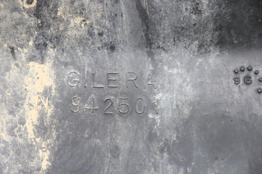 photo de PRZELOT TYLNEGO KOŁA GILERA RK 50 (1996 - 1999) - Szczegół części