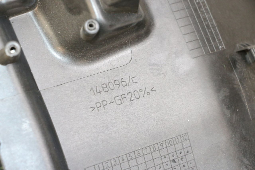 photo de PRZELOT TYLNEGO KOŁA ROYAL ENFIELD CONTINENTAL GT 650 (2019 - 2024) - Szczegół części