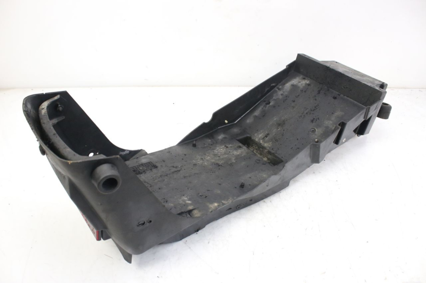 photo de PRZEJŚCIE TYLNEGO KOŁA TRIUMPH SPRINT ST 955 (1999 - 2001) - Inny kąt widzenia