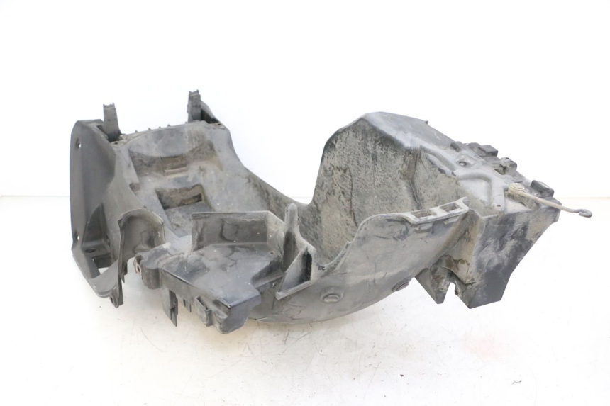 photo de PRZEJŚCIE TYLNEGO KOŁA HONDA ST PAN EUROPEAN 1300 (2002 - 2013) - Szczegół części