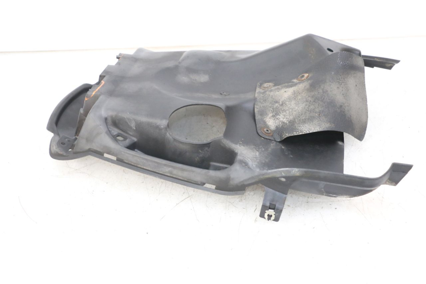 photo de PRZEJŚCIE TYLNEGO KOŁA MBK STUNT NAKED 50 (2004 - 2018) - Zbliżenie techniczne