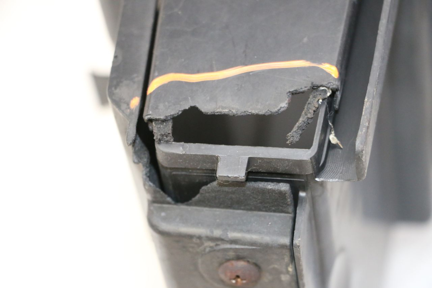 photo de PRZEJŚCIE KOŁA TYLNEGO SUZUKI SV S 650 (2003 - 2009) - Zbliżenie techniczne