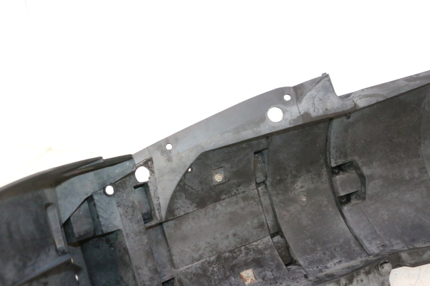 photo de PRZEJŚCIE TYLNEGO KOŁA YAMAHA TDM ABS 900 (2002 - 2014) - Zbliżenie techniczne