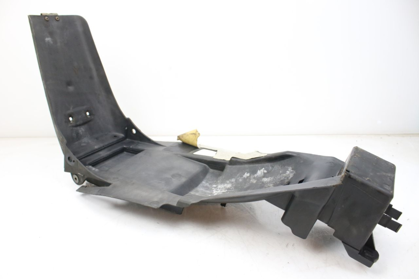 photo de PRZELOT TYLNEGO KOŁA YAMAHA TDR DELTABOX 125 (1997 - 2003) - Zbliżenie techniczne