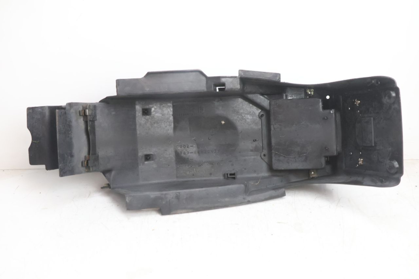 photo de PRZEJŚCIE TYLNEGO KOŁA HONDA VFR FI RC46 800 (1998 - 2001) - Punkty mocowania