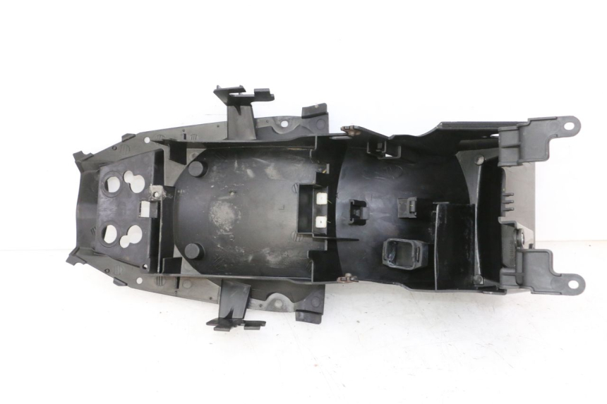 photo de PRZEJŚCIE TYLNEGO KOŁA YAMAHA XJ6 ABS 600 (2008 - 2016) - Szczegół części