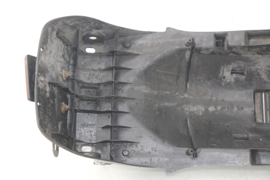 photo de PRZEJŚCIE TYLNEGO KOŁA YAMAHA XJ600 XJ DIVERSION 600 (1992 - 1997) - Zbliżenie techniczne