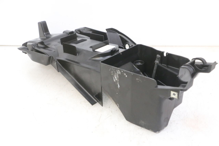 photo de PRZEJŚCIE TYLNEGO KOŁA HONDA XLV VARADERO 125 (2000 - 2006) - Punkty mocowania