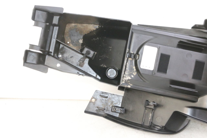 photo de PRZEJŚCIE TYLNEGO KOŁA HONDA XLV VARADERO 125 (2000 - 2006) - Oznaczenia i referencje