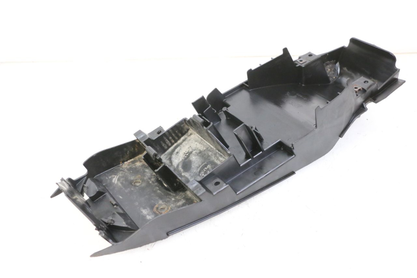 photo de PRZEJŚCIE TYLNEGO KOŁA YAMAHA TZR 50 (2008 - 2016) - Zbliżenie techniczne