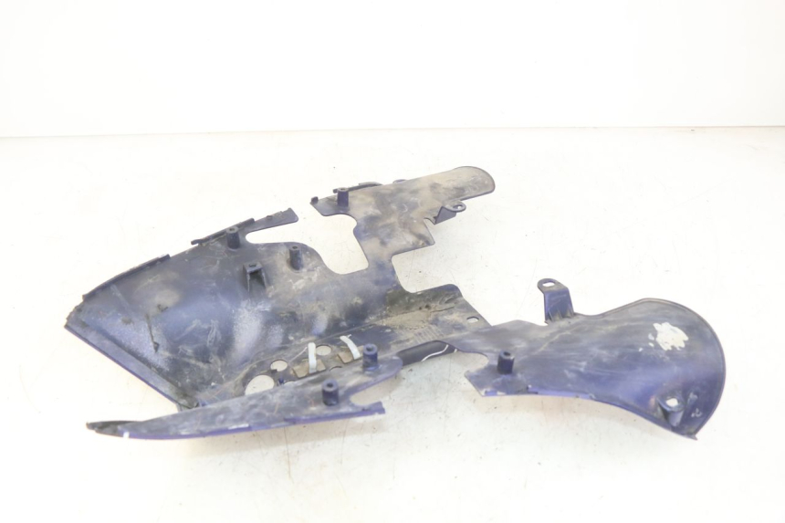 photo de PRZEJŚCIE TYLNEGO KOŁA YAMAHA YZF R1 1000 (2007 - 2008) - Inny kąt widzenia