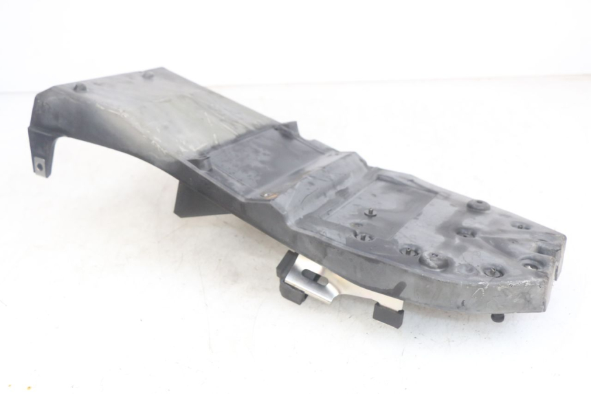 photo de PRZEJŚCIE TYLNEGO KOŁA KAWASAKI Z 750 (2007 - 2013) - Zbliżenie techniczne